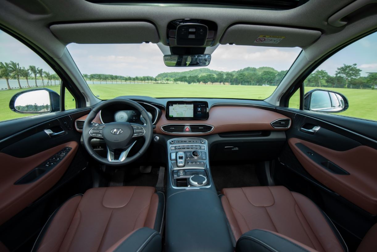 Hyundai-santa-fe-noi-that