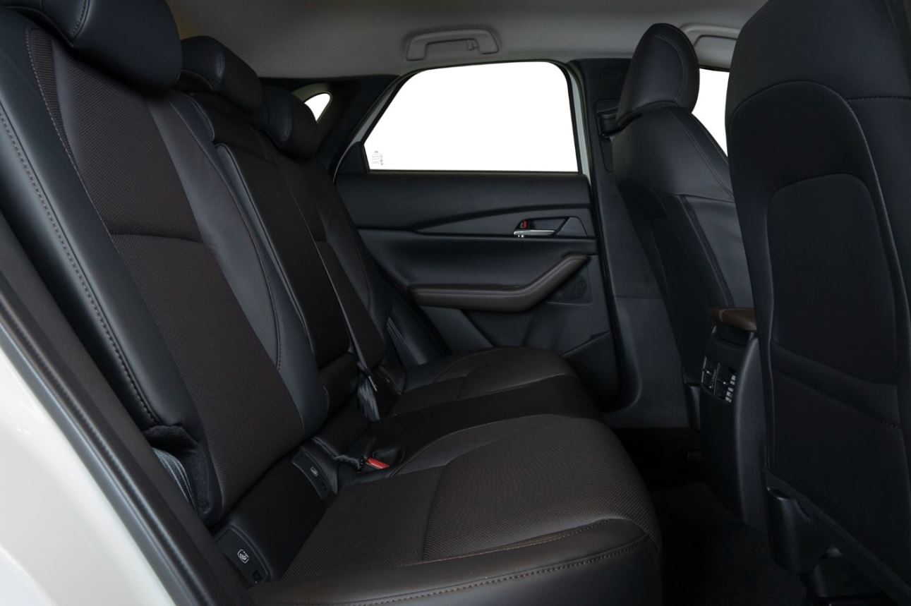 Mazda-CX-30-tien-nghi