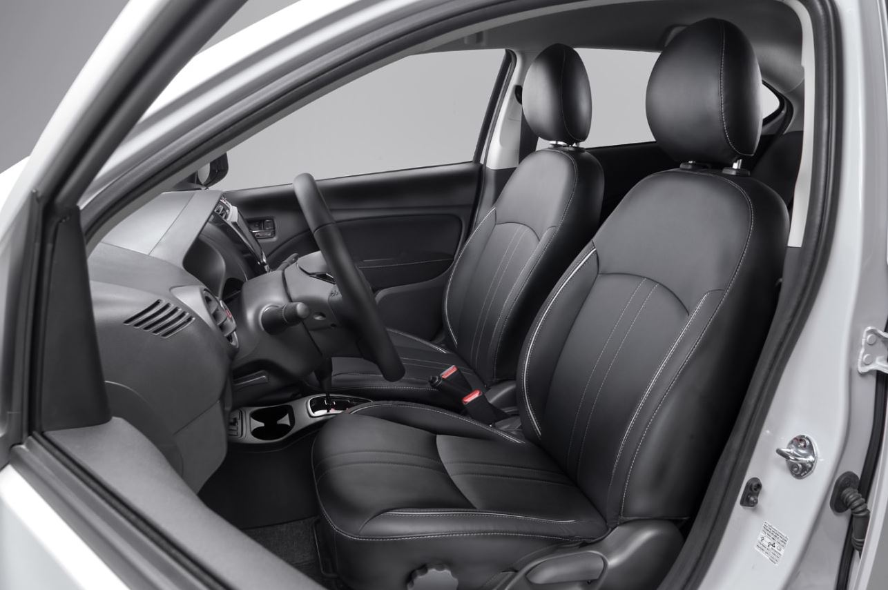 Mitsubishi-Attrage-noi-that