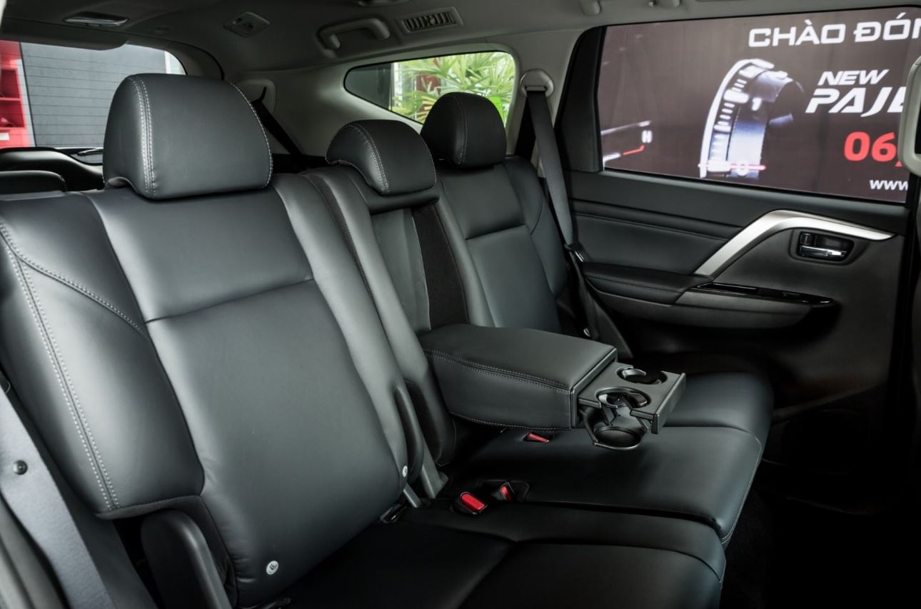 Mitsubishi-Pajero-Sport-noi-that