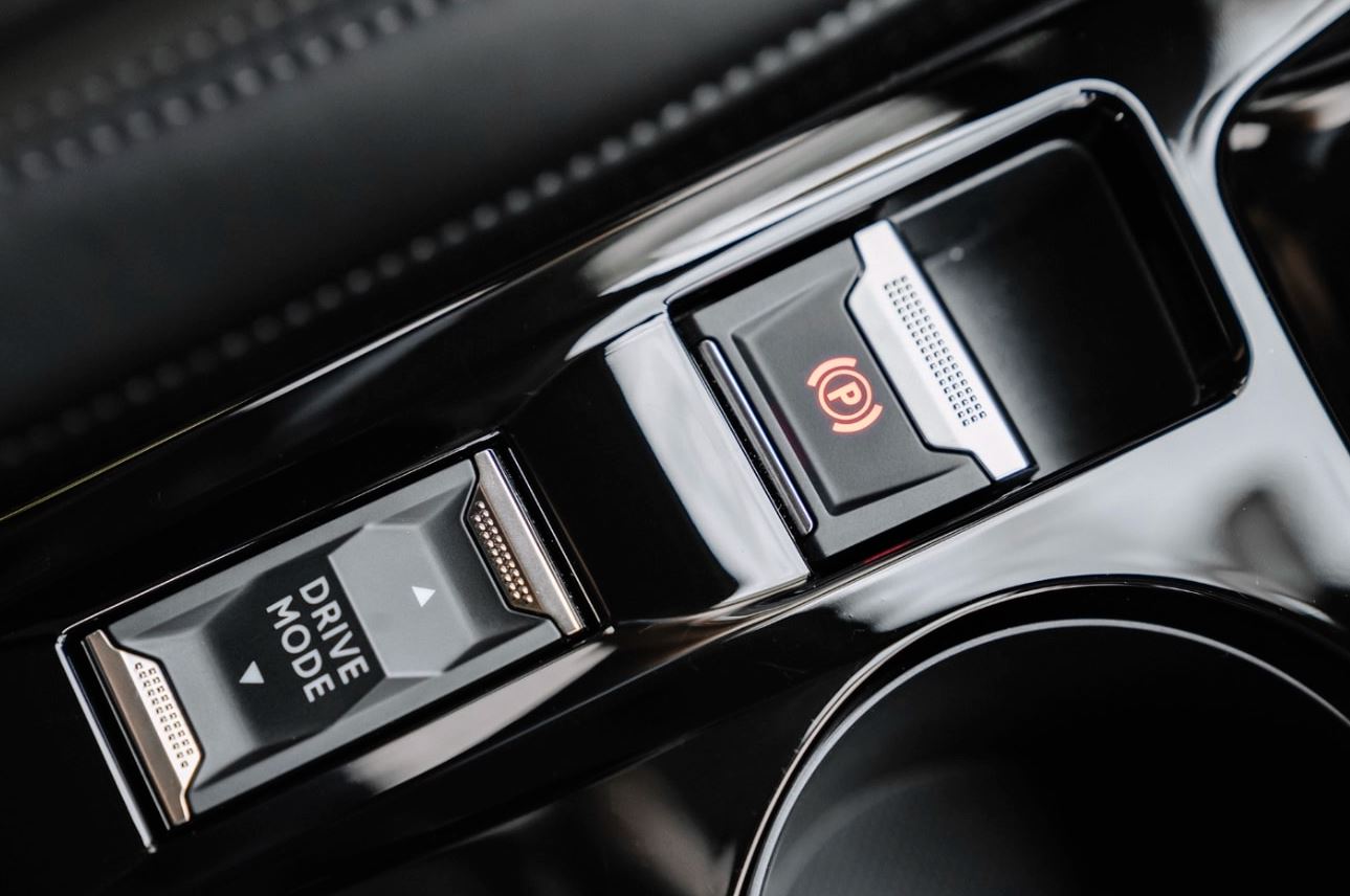 Peugeot-2008-tien-nghi