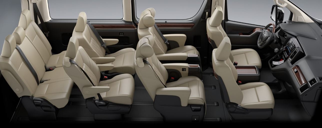 Toyota-Granvia-khong-gian
