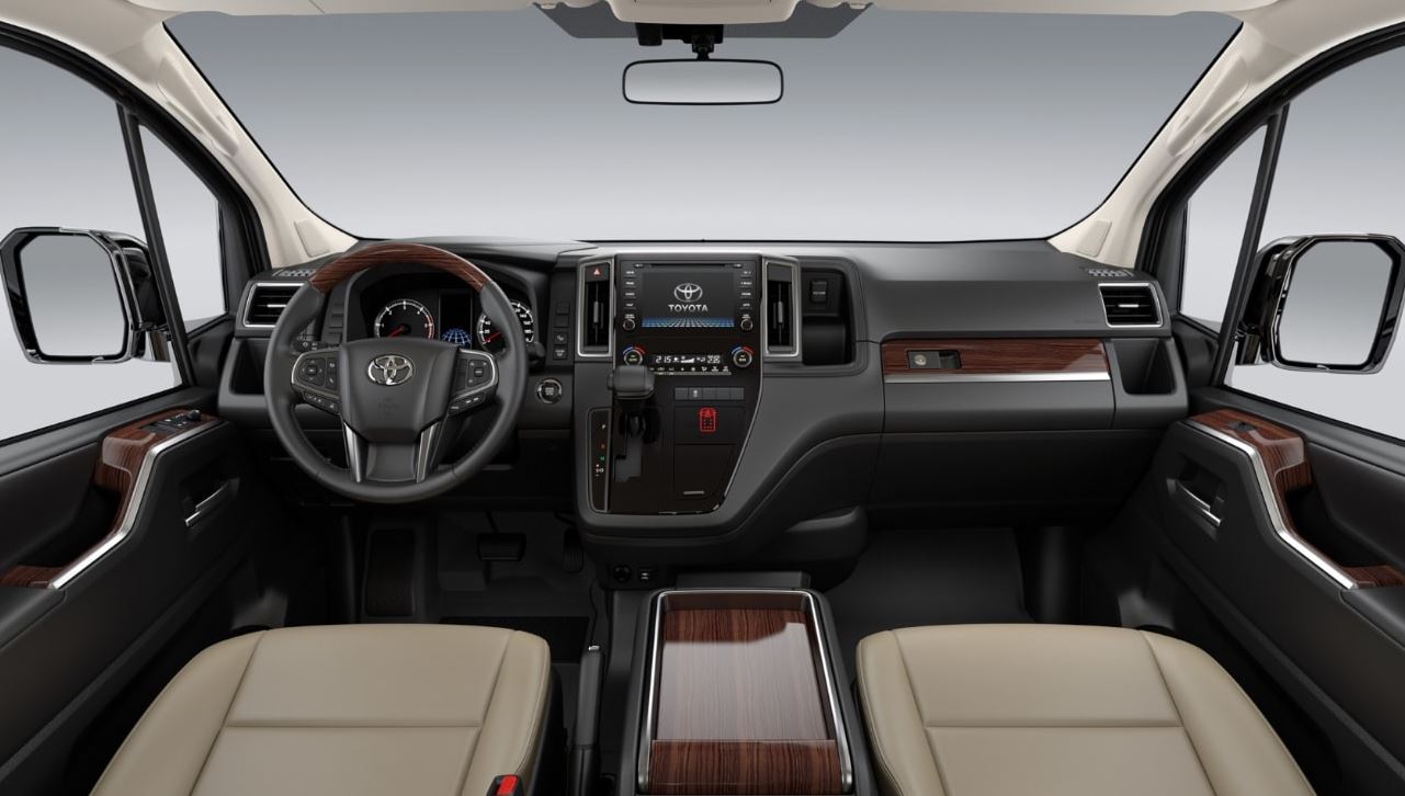 Toyota-Granvia-noi-that