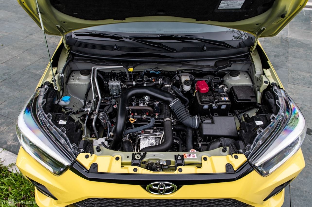 Toyota-Raize-van-hanh