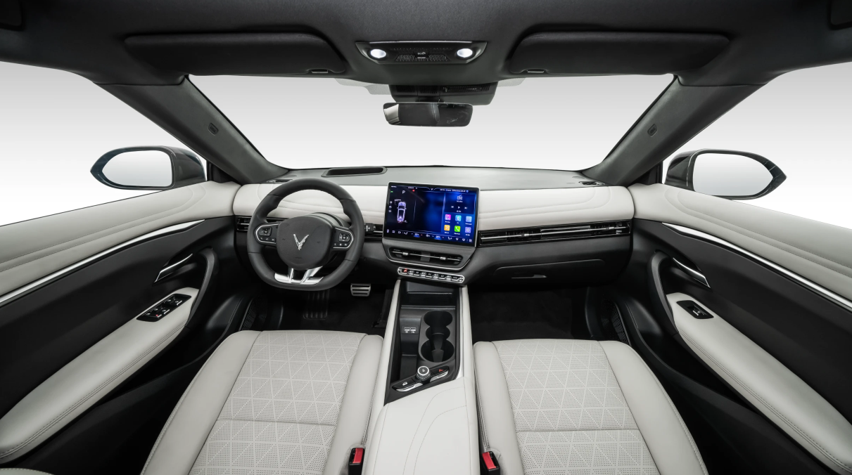 Vinfast-VF7-noi-that