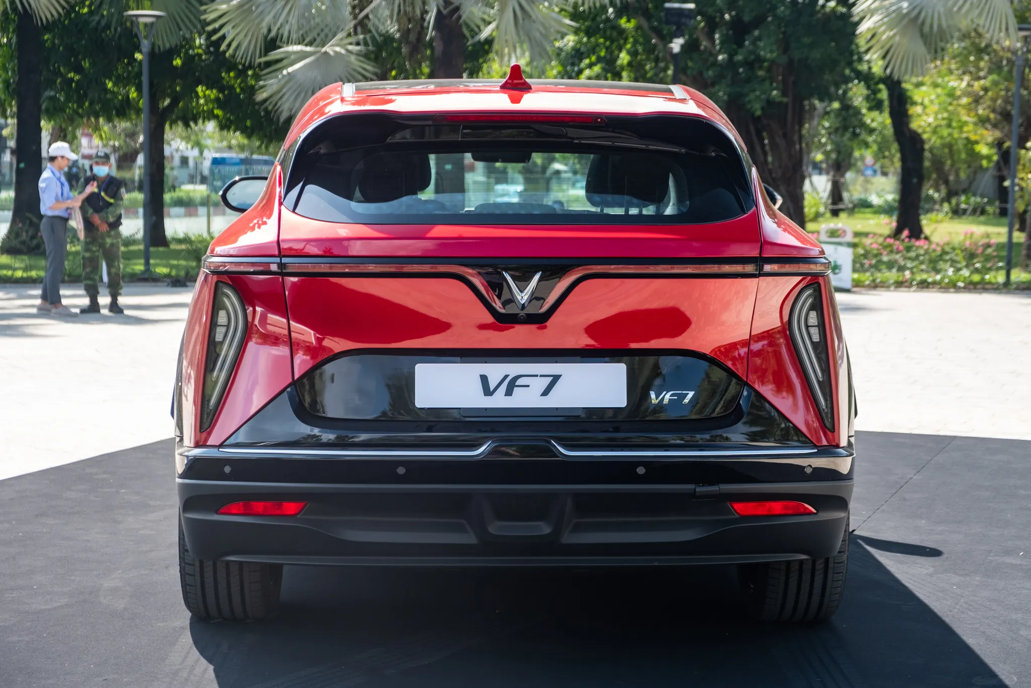 VinFast VF 7