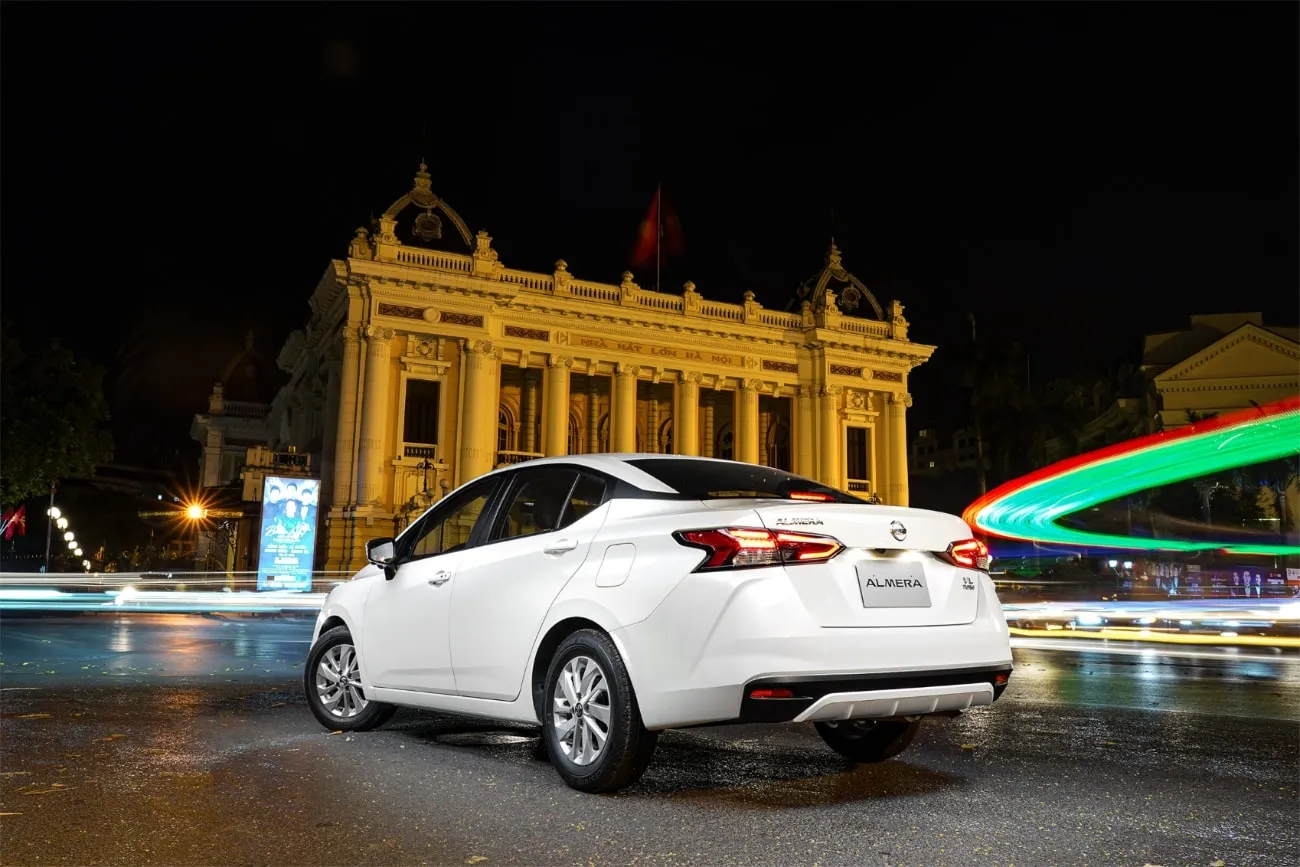 Nissan Almera