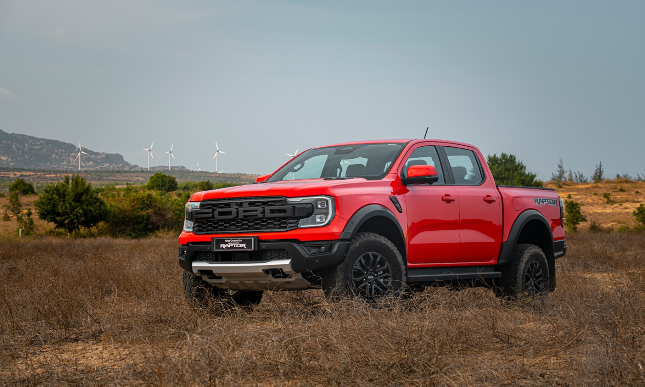 Giá lăn bánh Ford Ranger Raptor tại Hà Tĩnh