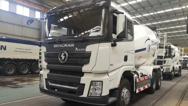 Xe trộn bê tông Shacman
